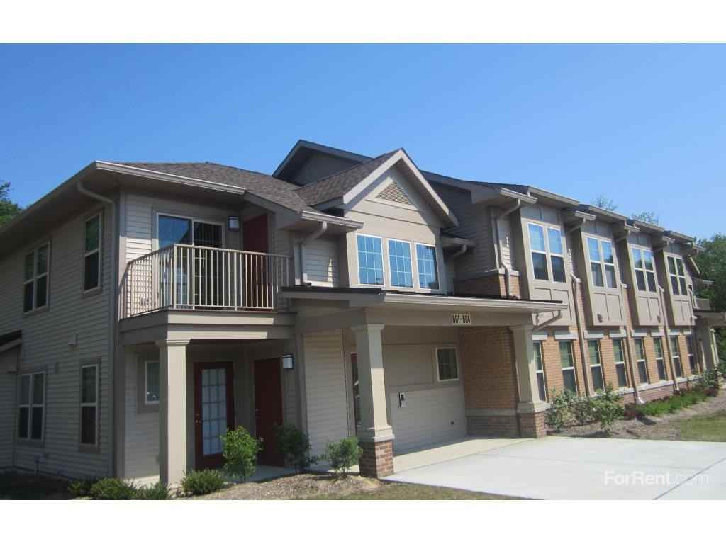 The Woods at Manalapan - Photo 2 of 11