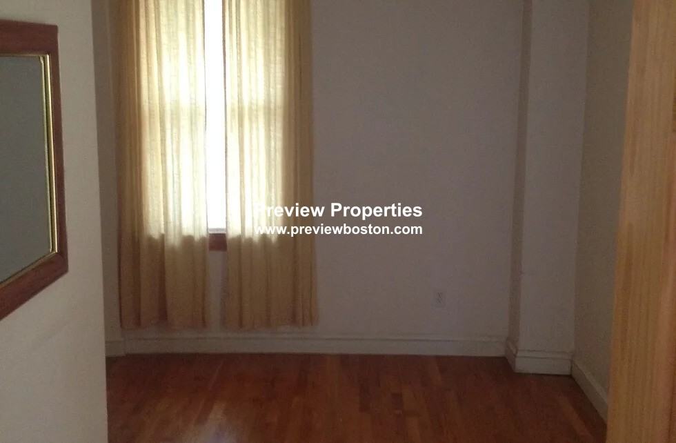 Pearl St #1P - Photo 7 of 12