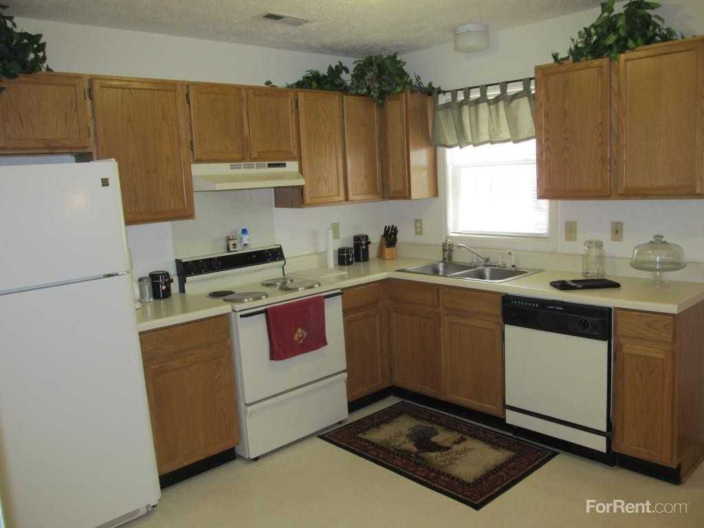 Tamarind Place Apartments - Photo 3 of 15