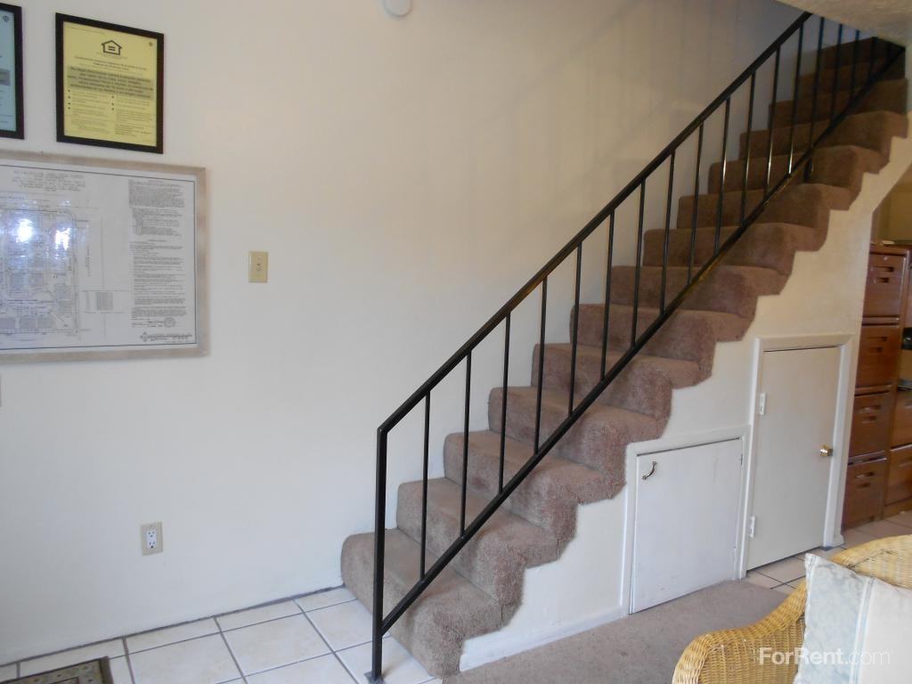 Spain Townhomes - Photo 2 of 19