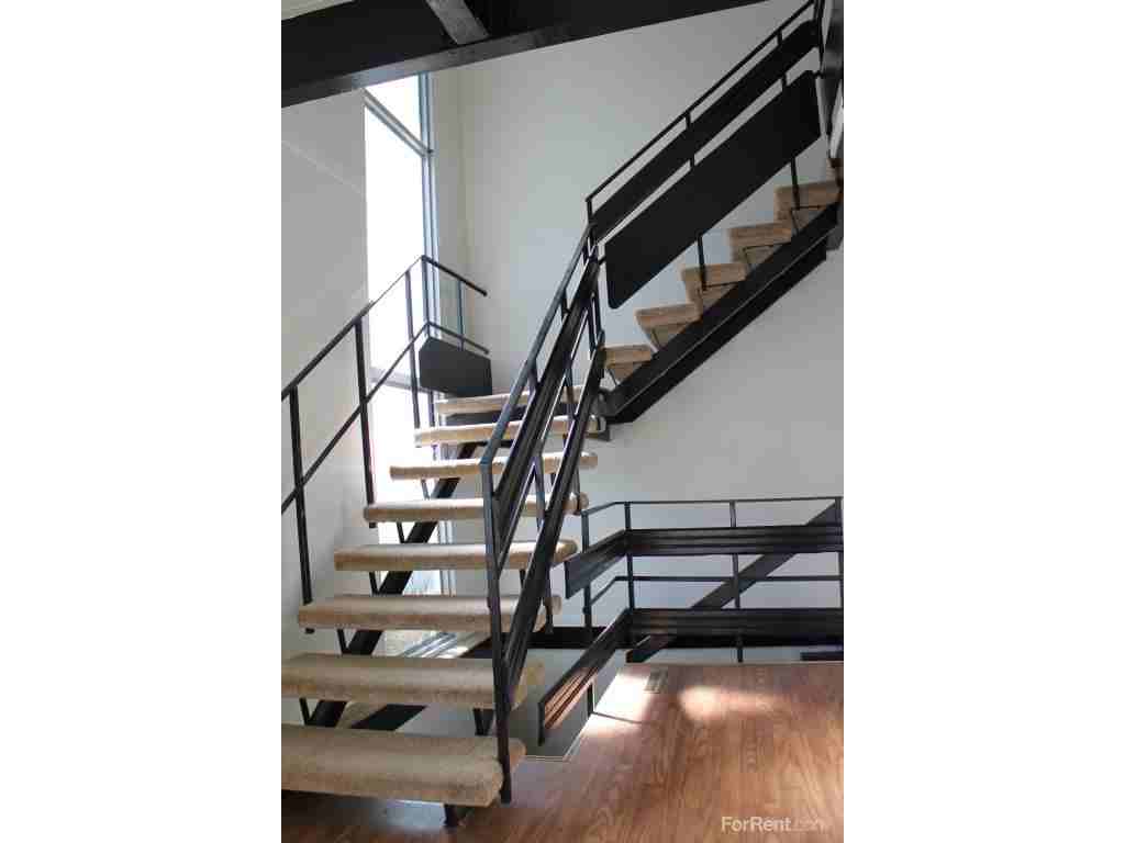 College Park Townhomes - Photo 2 of 19