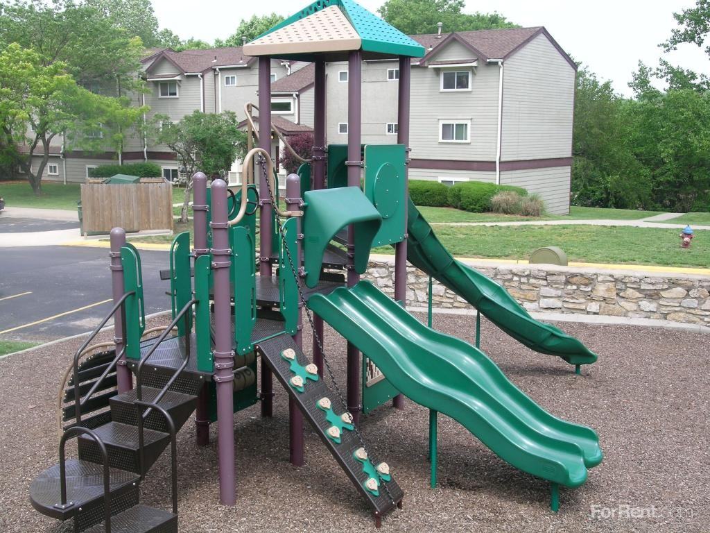 Chelsea Plaza Homes - Photo 2 of 19