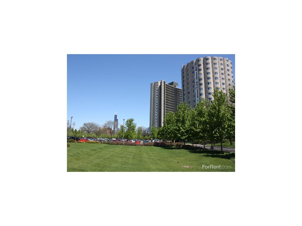 Hilliard Towers Senior - Photo 2 of 16