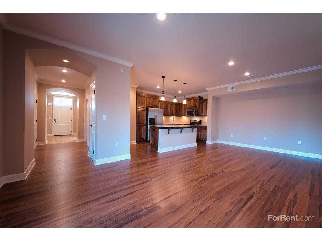 Mansions at Canyon Creek Apartments 9550 Zarda Dr, Lenexa, KS 66227