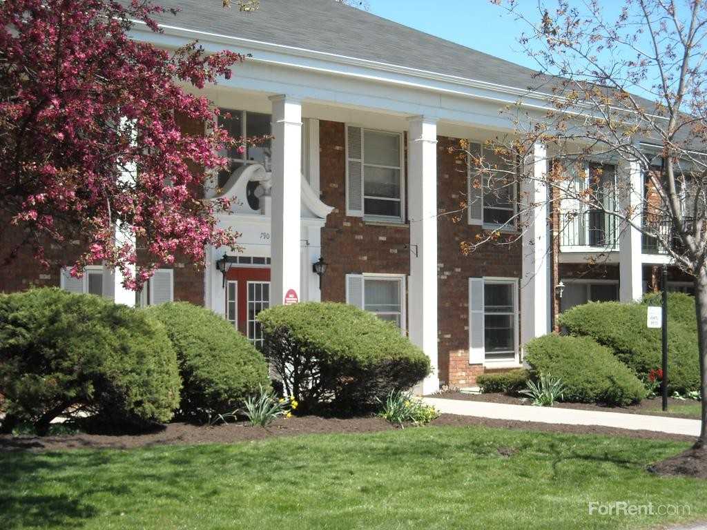 Sturbridge Village Apartments - Photo 2 of 15