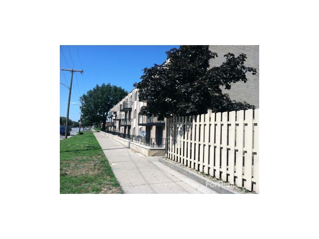 Greenfield Terrace Apartments - Photo 3 of 3