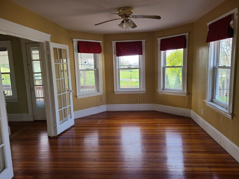 386 W Squantum St #386 - Photo 2 of 4