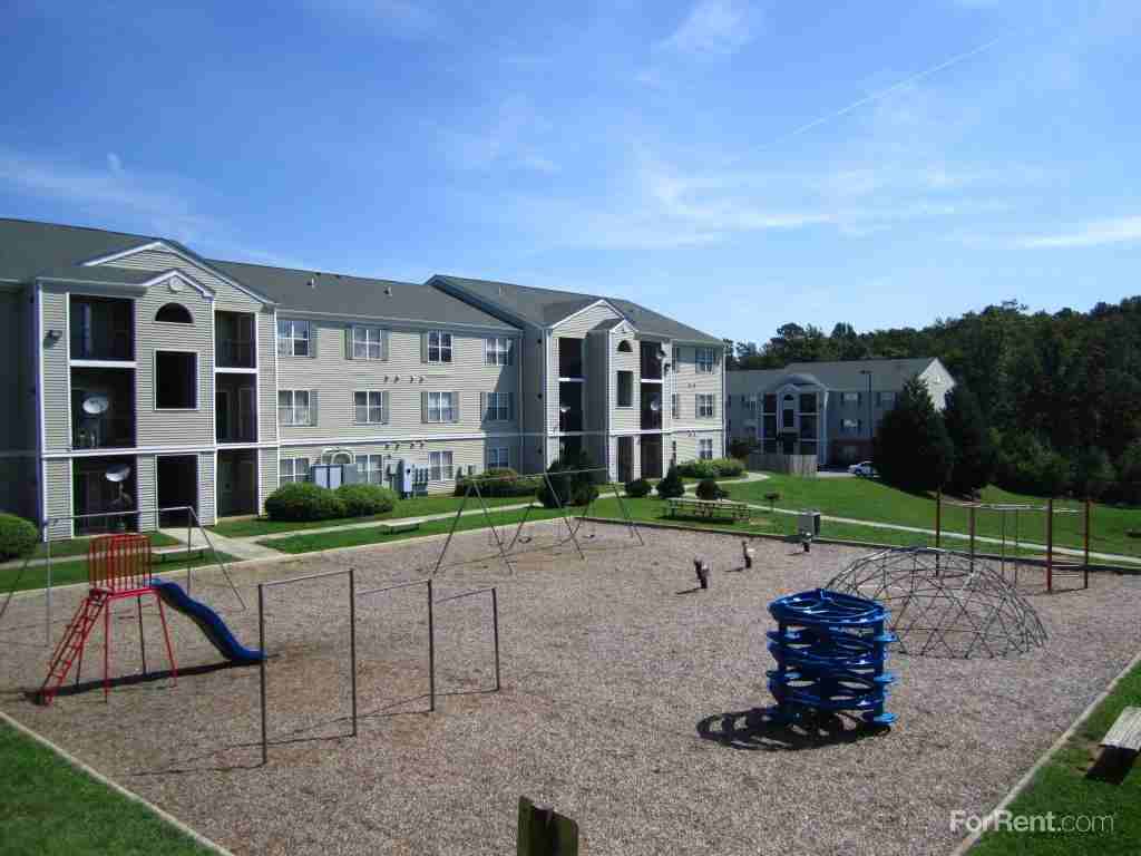 Mallside Forest Apartments - Photo 2 of 2