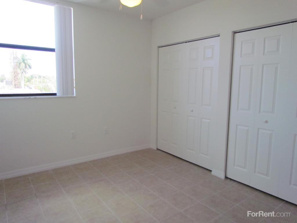 Georgia Ayers - Photo 2 of 3