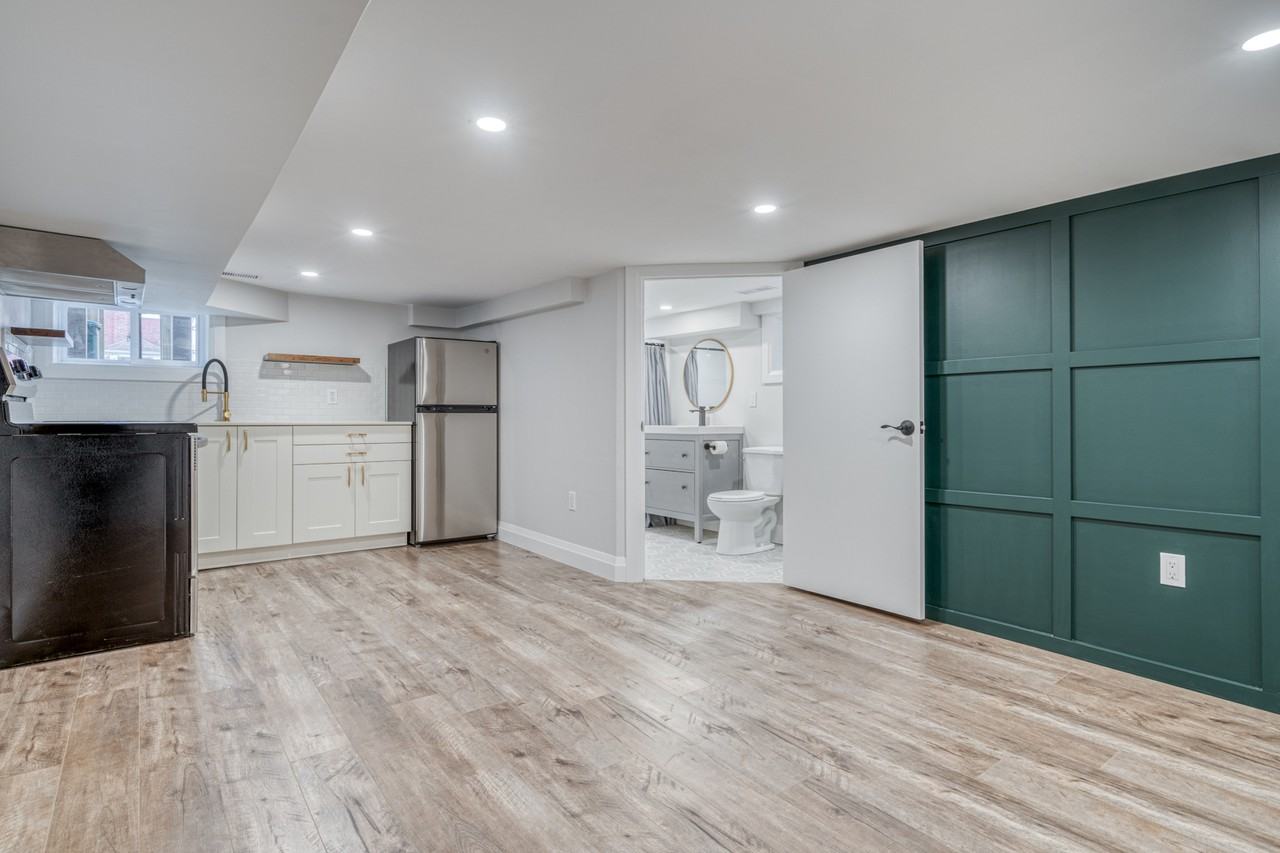 37 Garfield Ave N - Photo 2 of 11