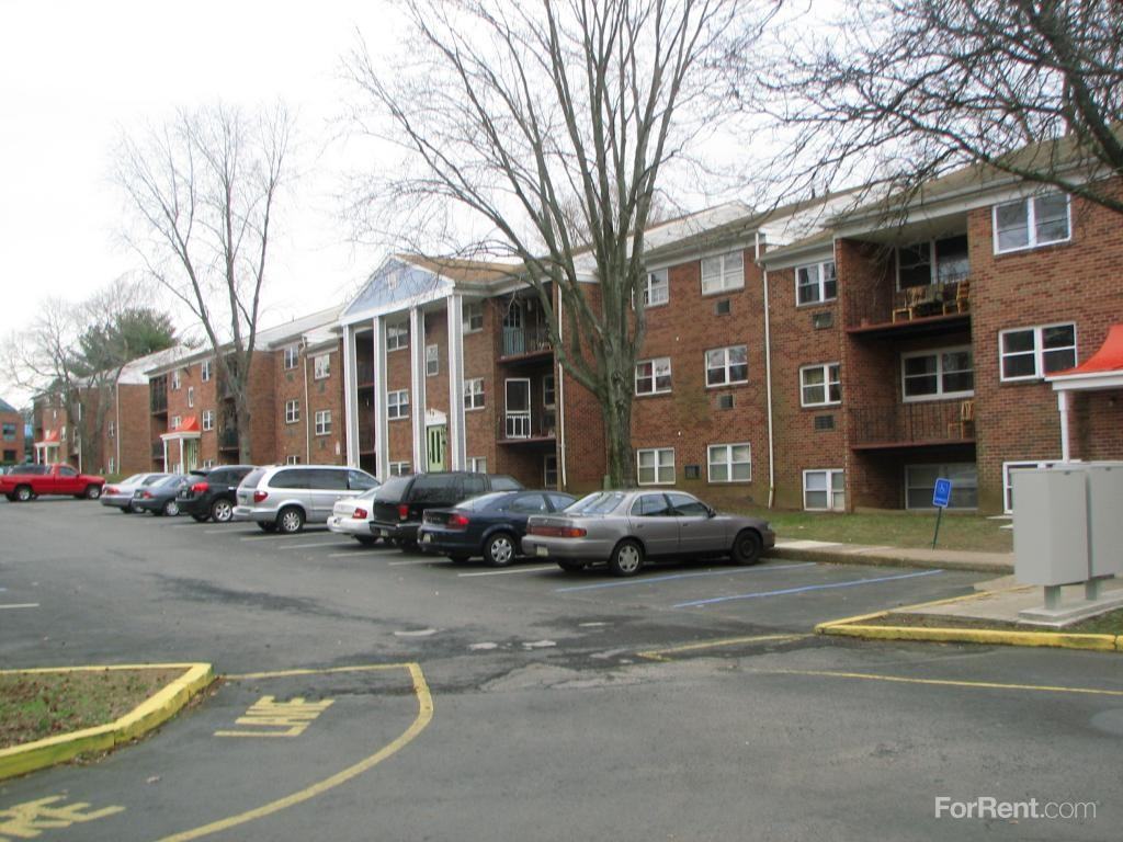 Elmwood Park - Photo 2 of 2