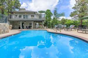 featured image of 5 Watch Hill Dr