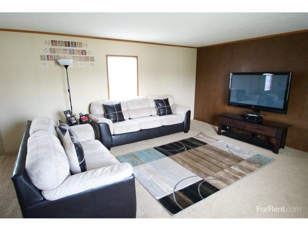 Oakridge Estates Manufactured Home Community - Photo 2 of 2