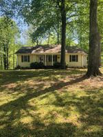 featured image of 1070 Acorn Ct #1