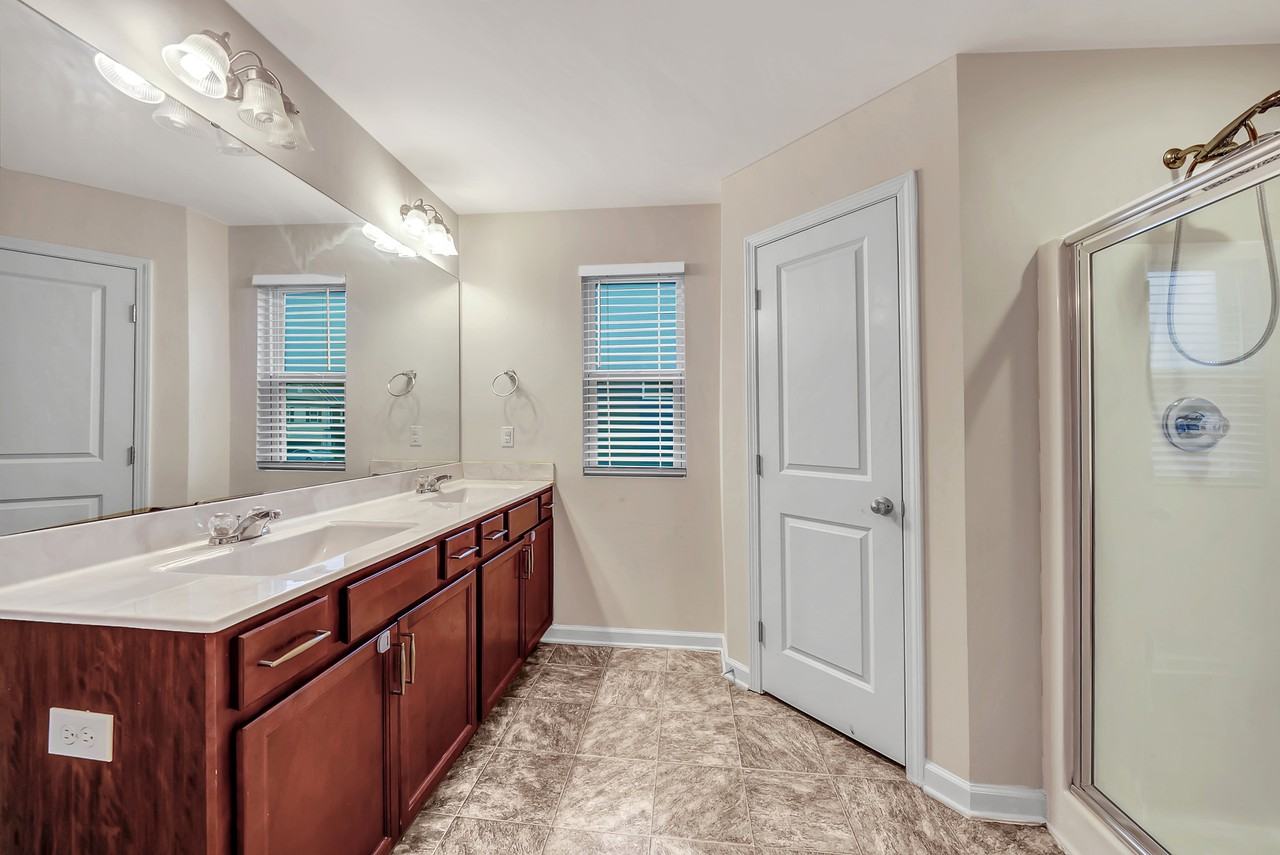 507 Mount Carmel RdSt and Nbsp #1 - Photo 2 of 10