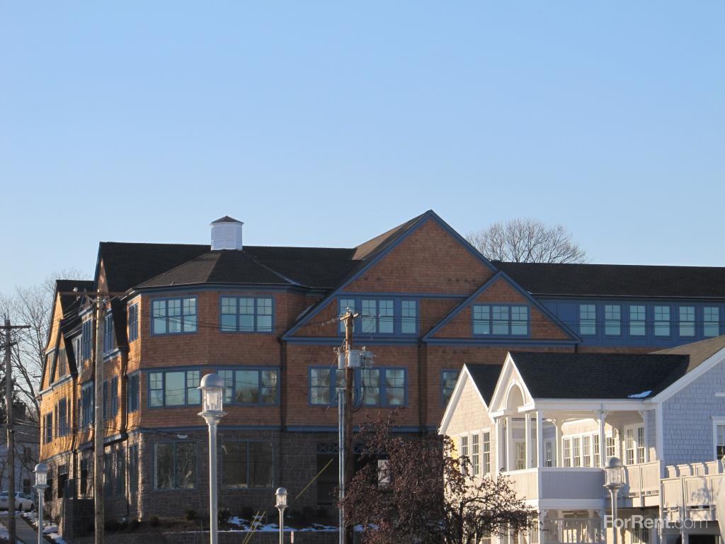 Metro Star Apartments/Milford 50 Cherry St, Milford city, CT 06460 Zumper