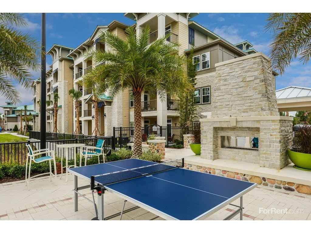 Sea Isle Resort Apartments - Photo 2 of 3