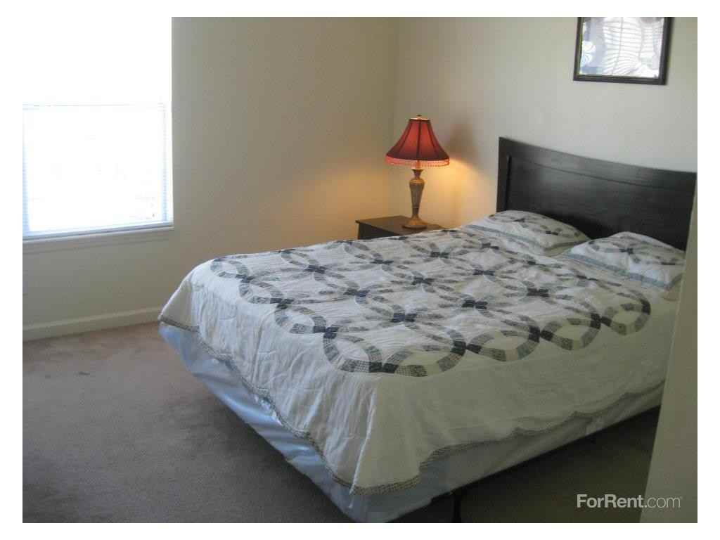 Andrews Place Apartments - Photo 3 of 12