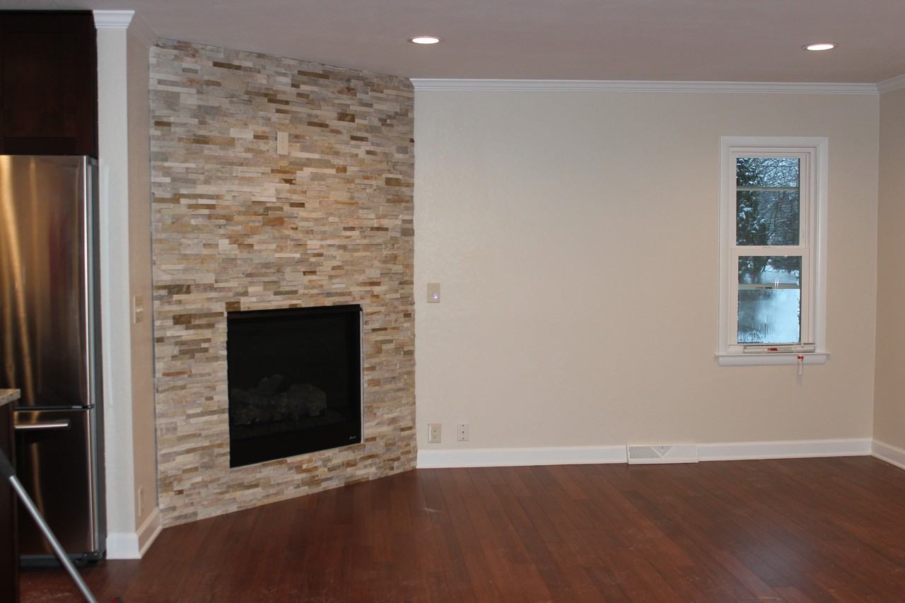 4380 N Calhoun Rd - Photo 2 of 12