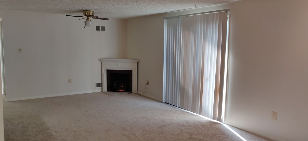 701 Heather Ridge Dr #F - Photo 3 of 30