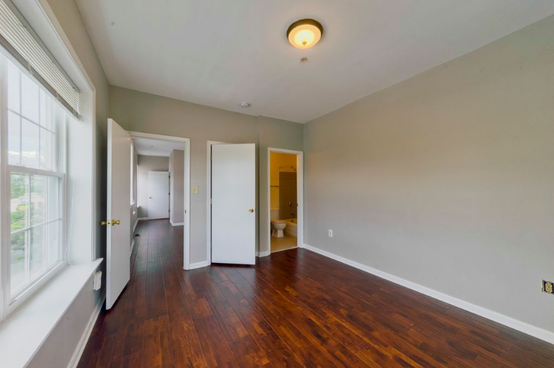 1000 Rittenhouse St Nw #E - Photo 7 of 18