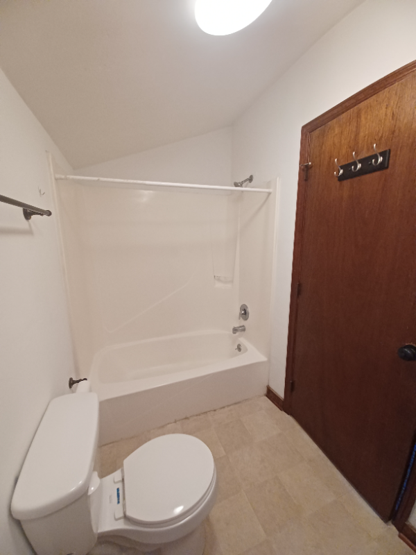 705 E College Ave #3 - Photo 6 of 8