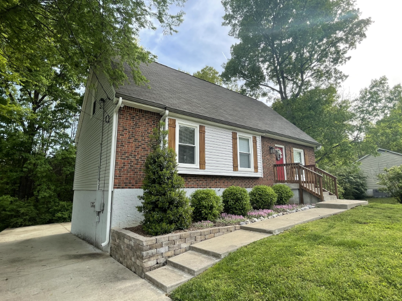 154 Lucy Dr - Photo 2 of 50