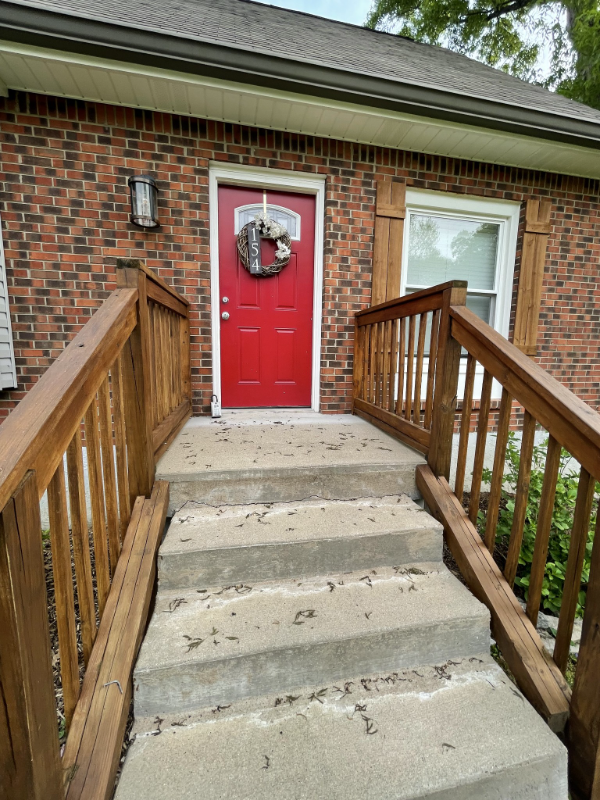 154 Lucy Dr - Photo 3 of 50