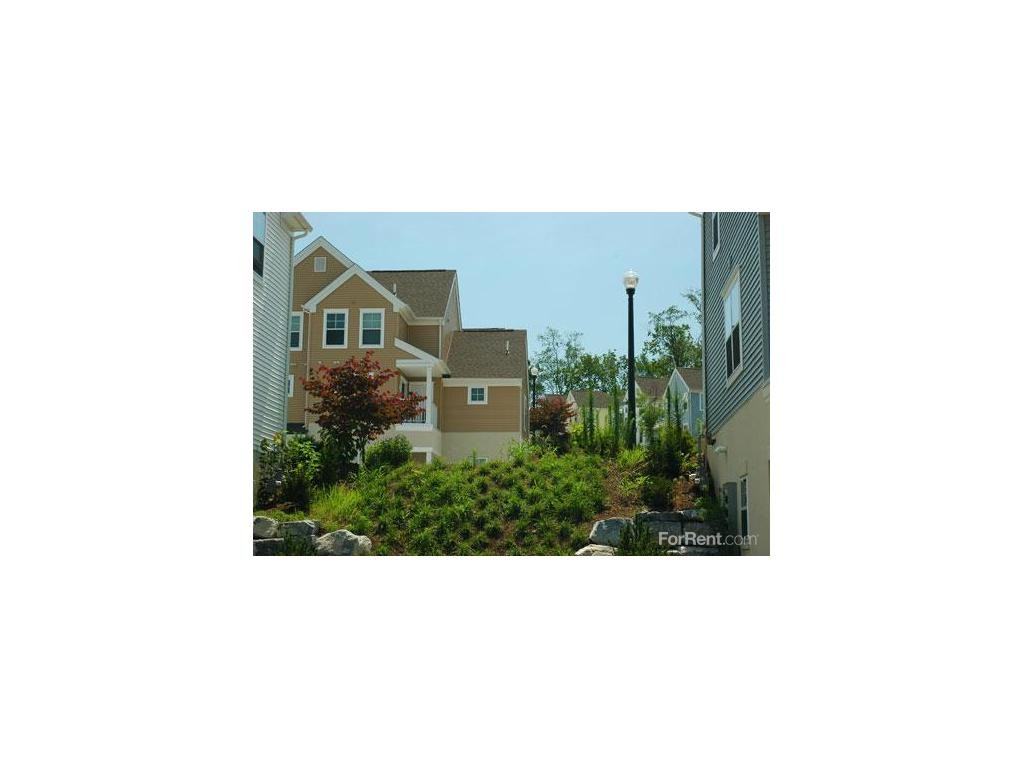 Manor Heights Apartments 221 Linville Drive, Mountville, PA 17554