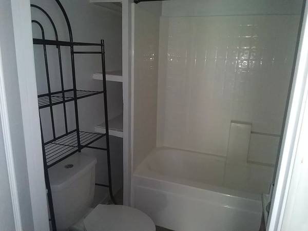 481 E Jackson St - Photo 3 of 3