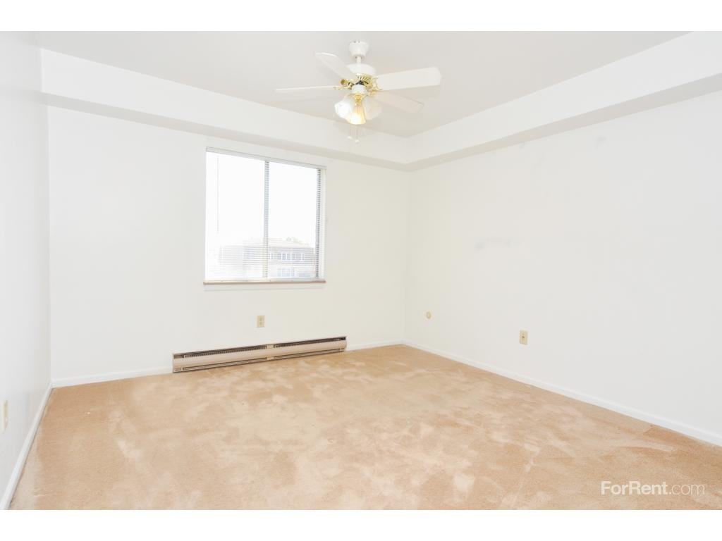 Pezzuto Properties - Photo 3 of 20