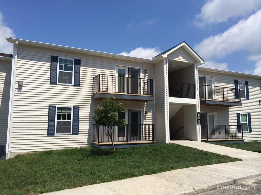 Willow Run Apartments - Photo 2 of 20