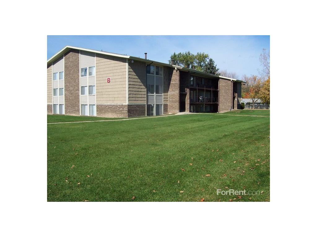 Forum Apartments - Photo 2 of 19