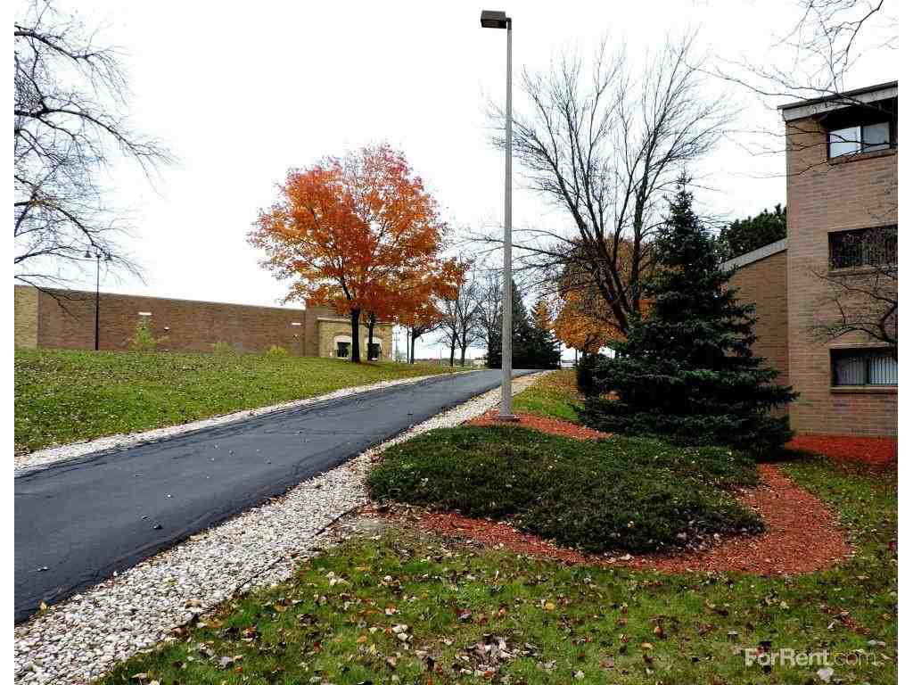 Ridgedale Apartments Seniors 62+ 7740 W Grange Ave, Greendale, WI