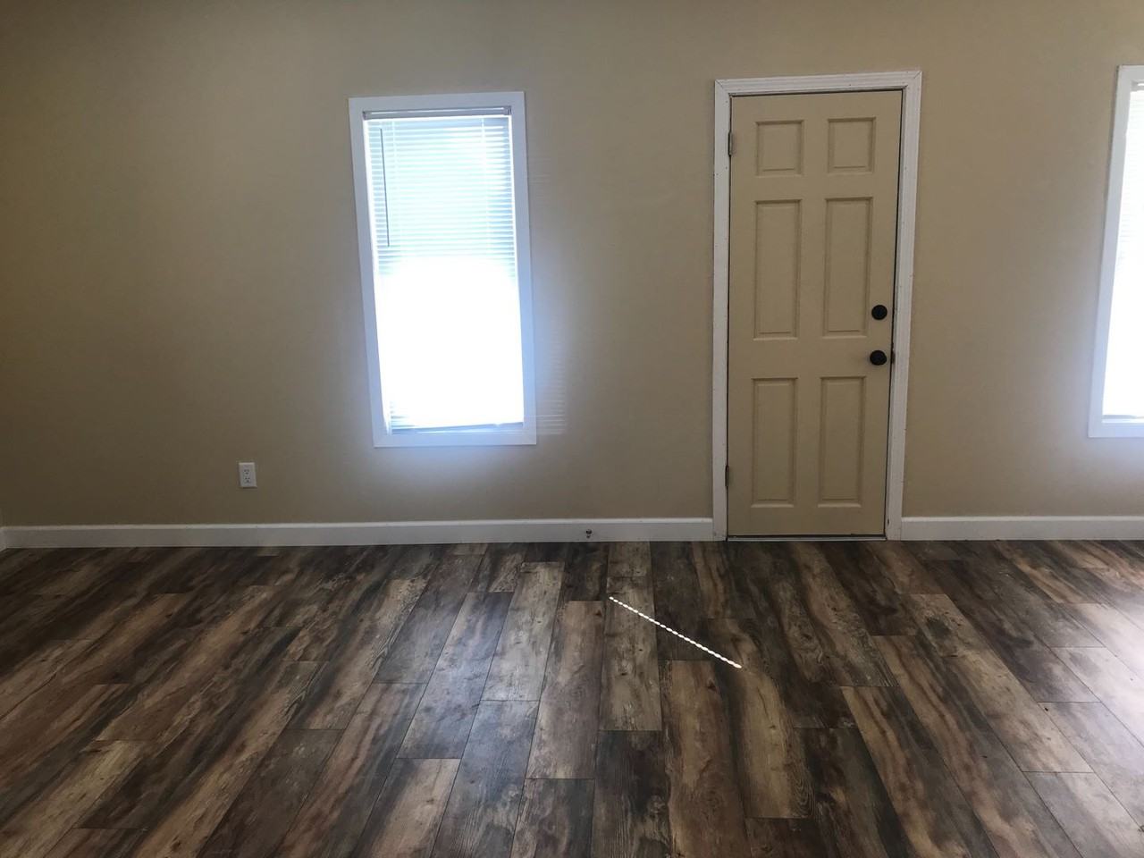 1312 3rd Ave N - Photo 2 of 12