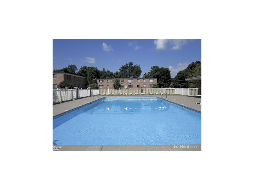 Northgate Manor Apartments - Photo 2 of 7