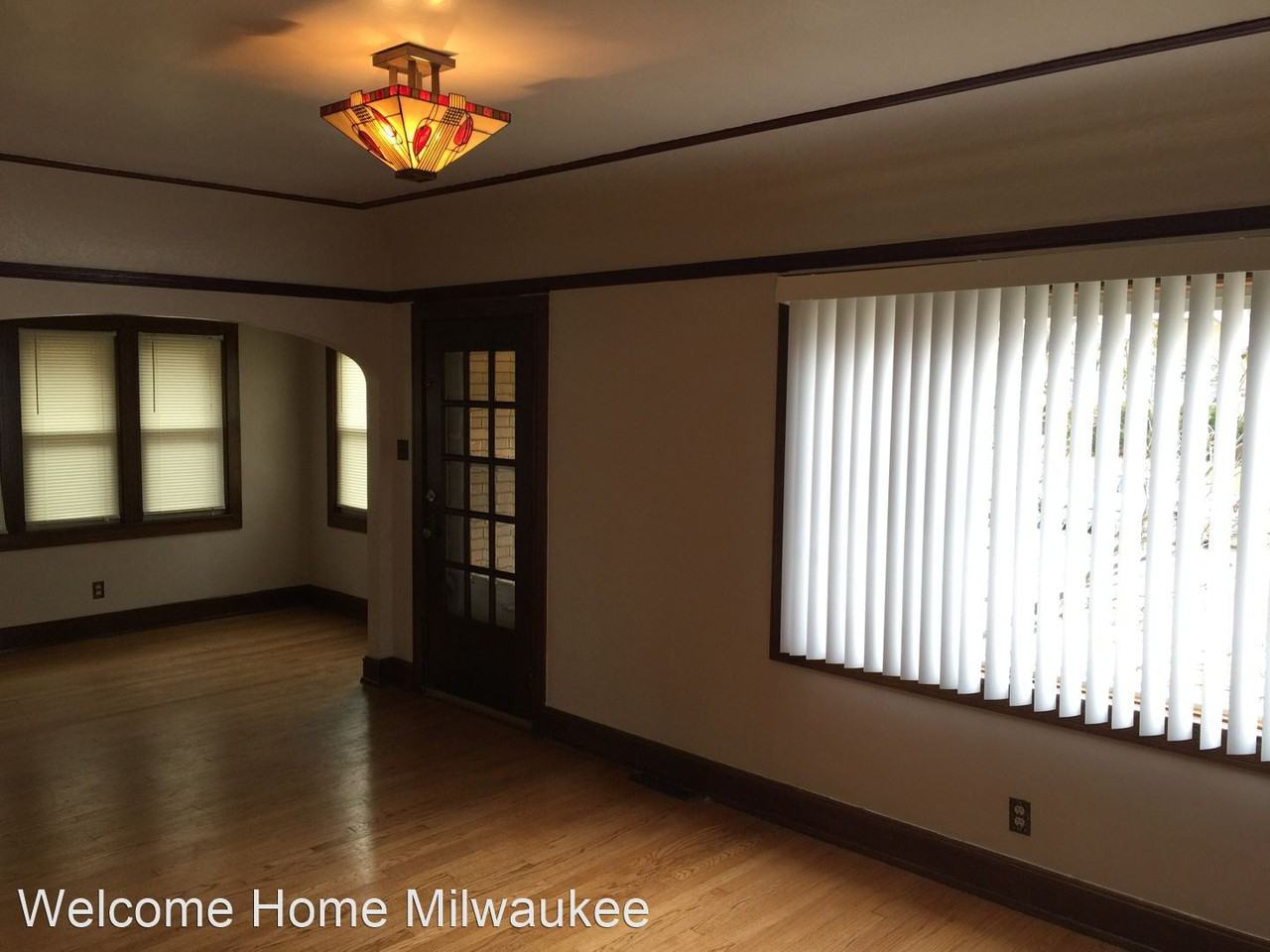 2978 N 53rd St - Photo 3 of 20