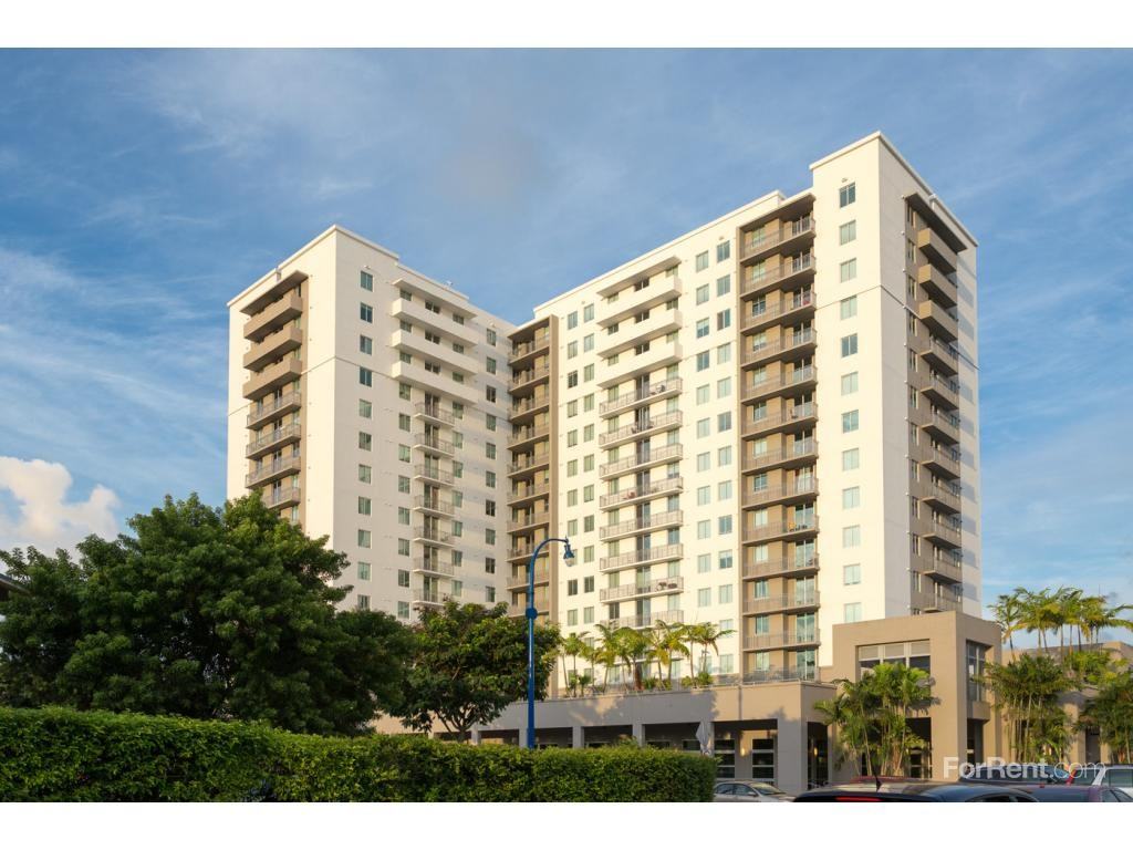 109 Tower - Photo 3 of 20