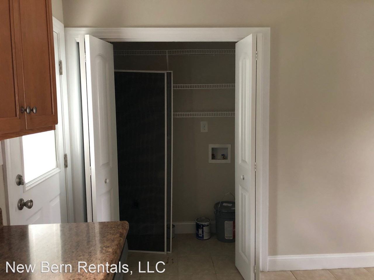 1502-B Dartmouth Ln - Photo 3 of 13