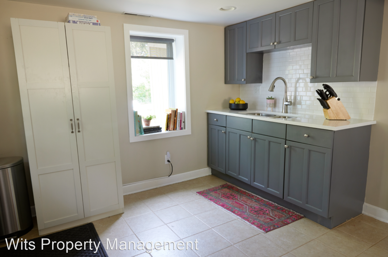 5958/5960 Hillcrest Road - Photo 2 of 18