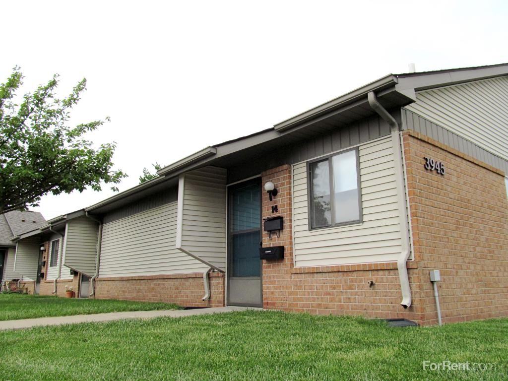 Carrollton Village - SENIOR- Independent Living for 55+ - Photo 3 of 19