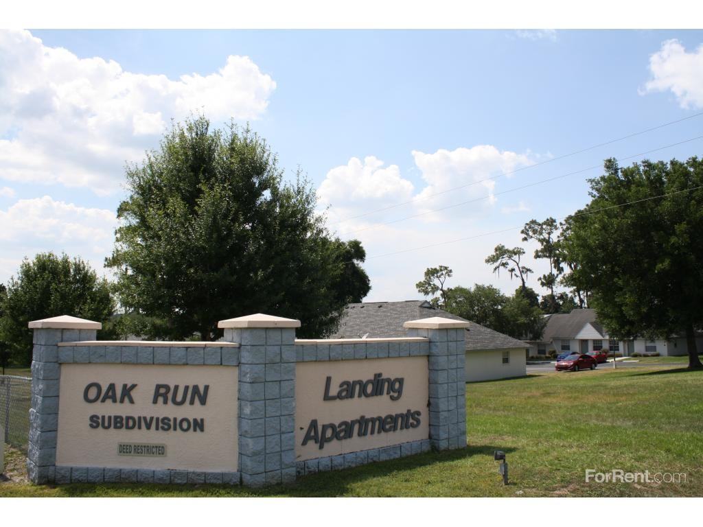 Landings/Oak Run Apartments 37728 Oak Run Cir, Zephyrhills, FL 33541
