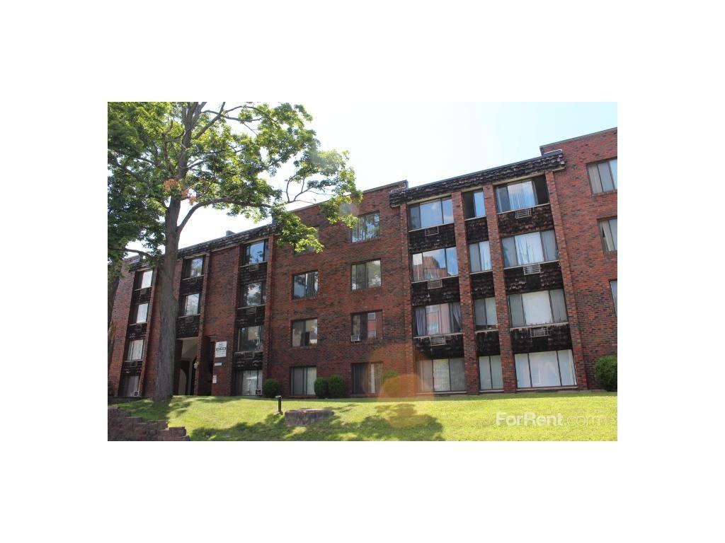 31 Gillett Street - Photo 2 of 2