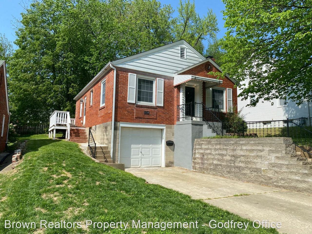 1114 Mcpherson Ave - Photo 2 of 15