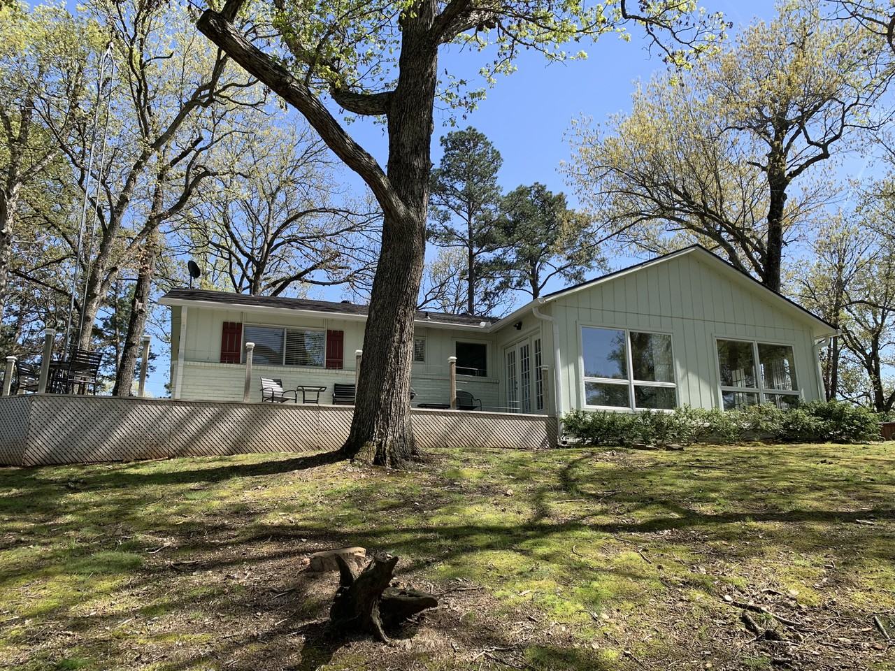 5 Clarice Dr - Photo 2 of 27