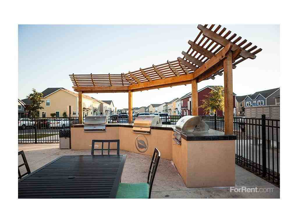 Aspen Heights - Photo 2 of 19