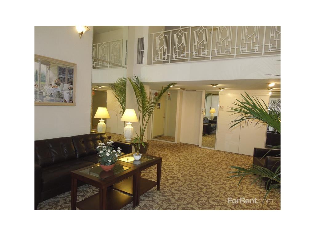 imperial-manor-apartments-1170-surrey-rd-philadelphia-pa-19115-zumper