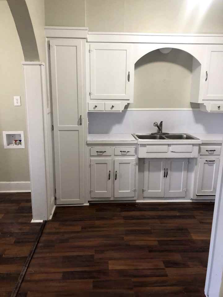 1210 South Main Street - Photo 5 of 11