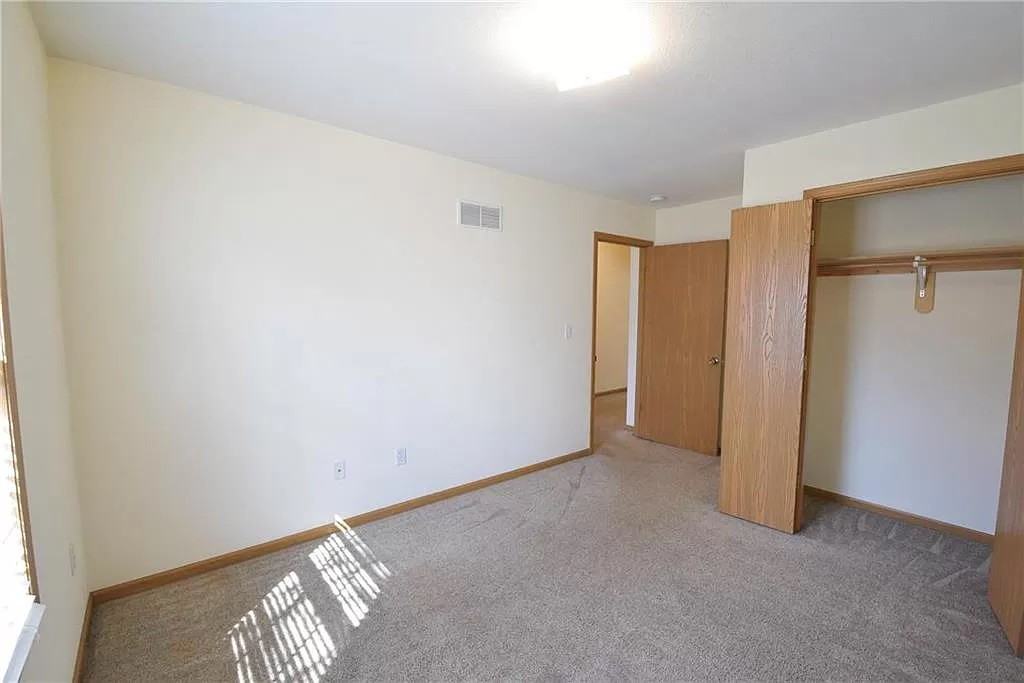 410 Ming St #A - Photo 6 of 10