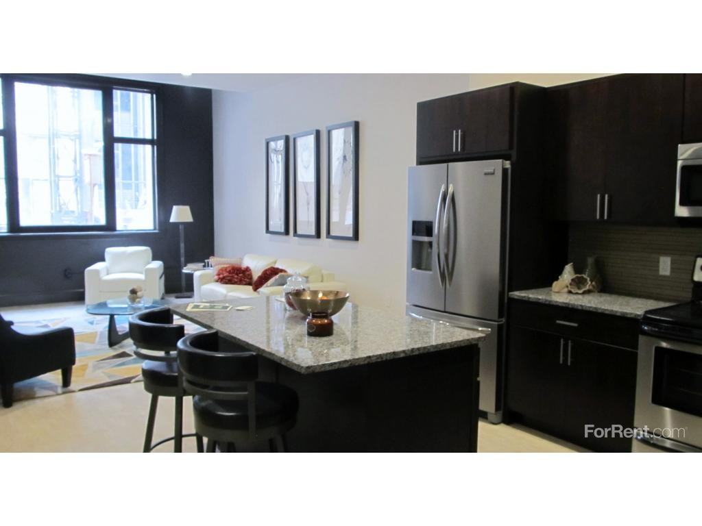 The Ivory on Euclid - Photo 3 of 3